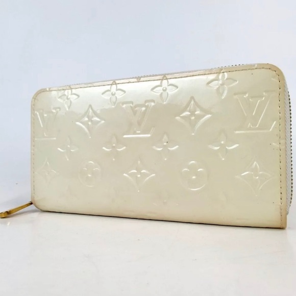 Authentic Louis Vuitton Wallet - Picture 1 of 10